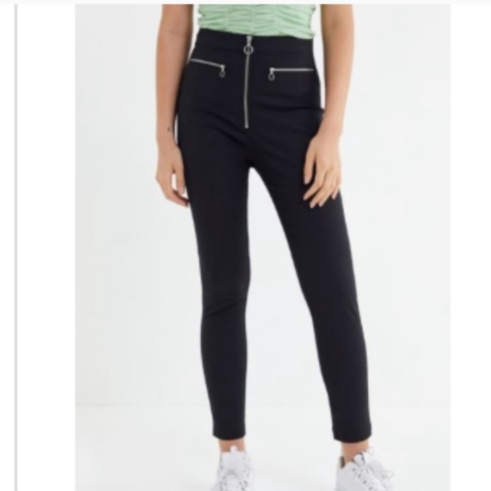 Urban Outfitters Susie Black Zip Pants Sz 2 NWT